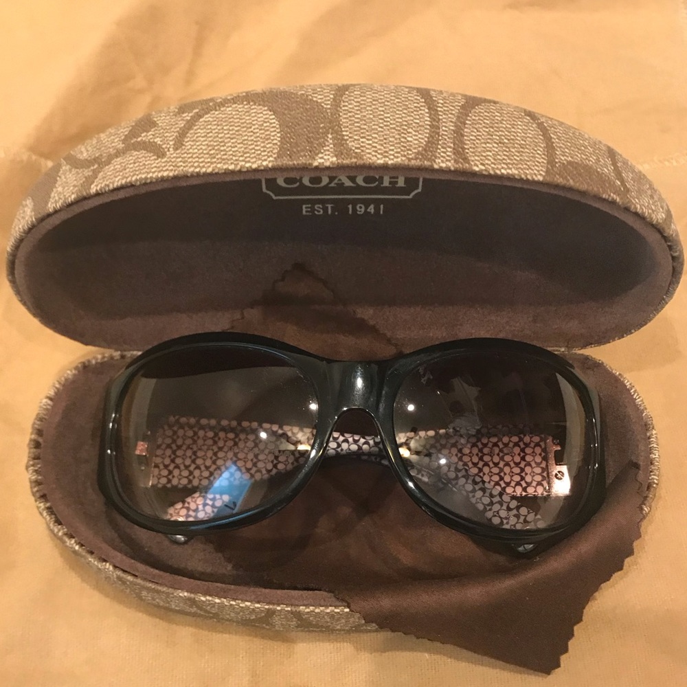 Coach Suzie Black Sunglass